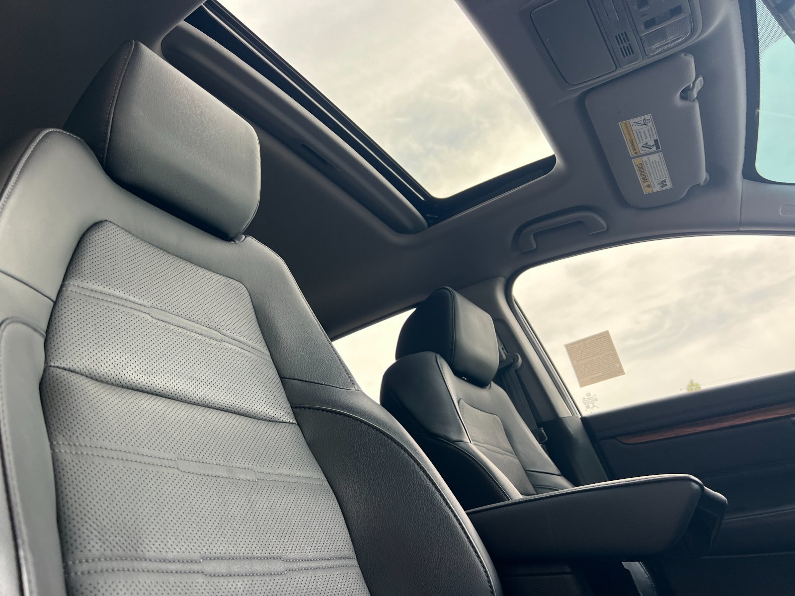 Used 2022 Honda CR-V Touring image 17