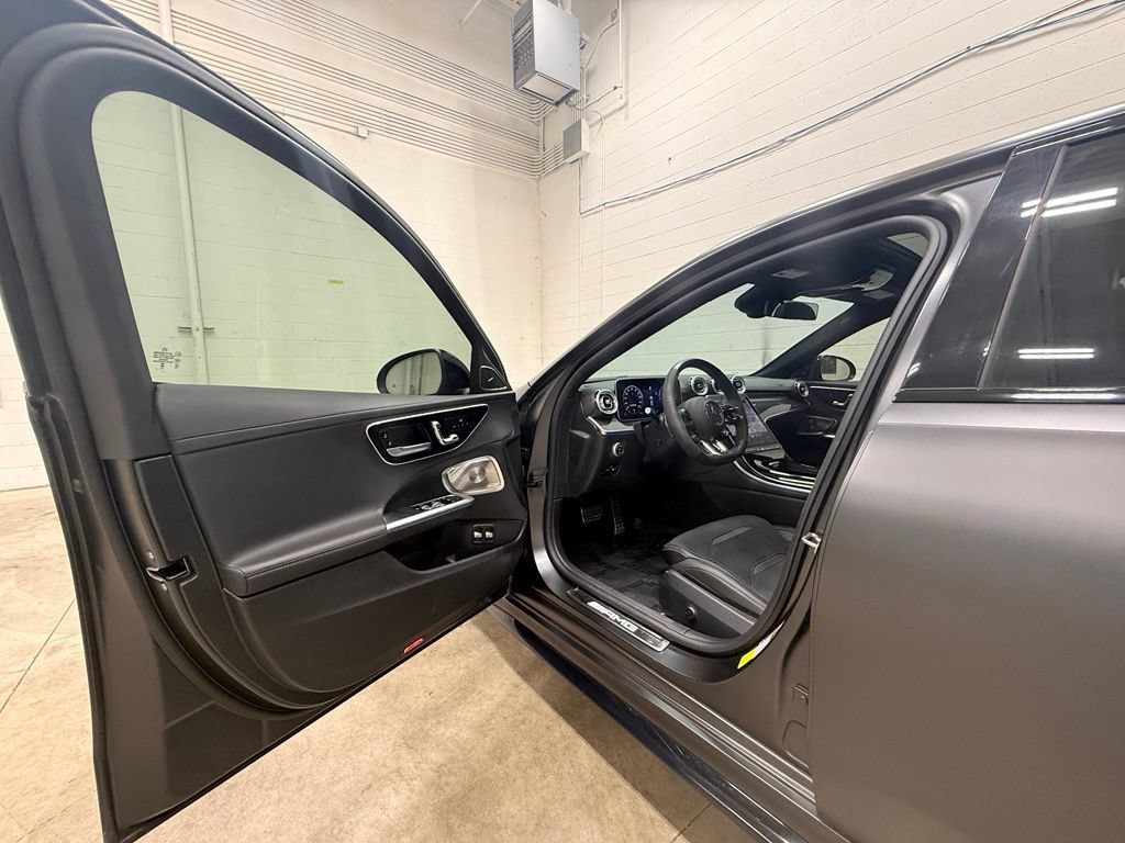 Used 2025 Mercedes-Benz C 36 AMG S image 39