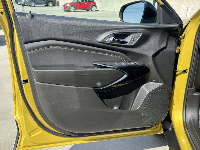 Used 2025 Chevrolet Trax ACTIV w/ Driver Confidence Package image 22