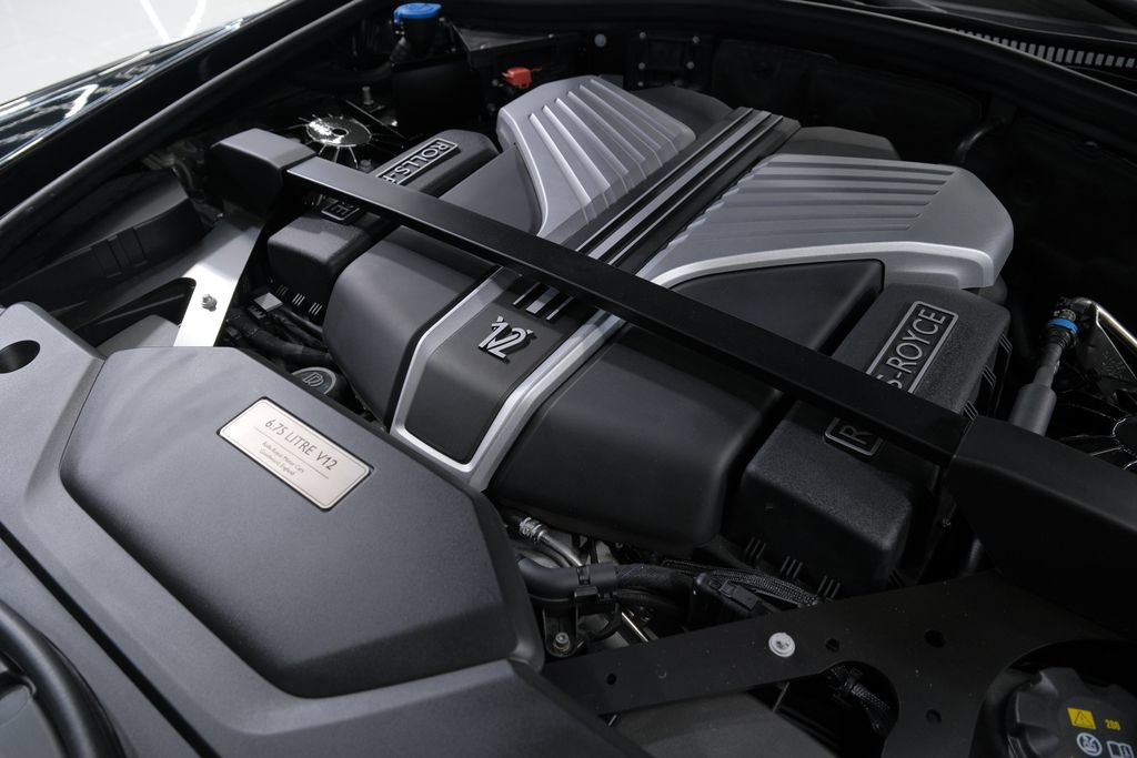 Used 2026 Rolls-Royce Phantom Sedan RWD image 88