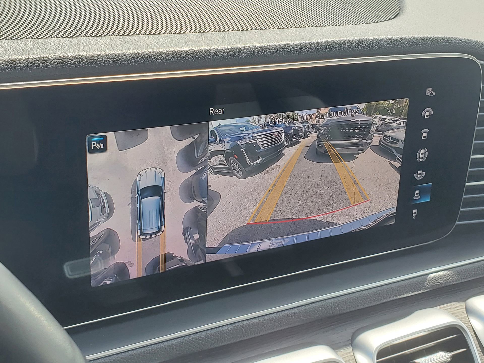 Used 2022 Mercedes-Benz GLE 350 w/ Premium Package image 27