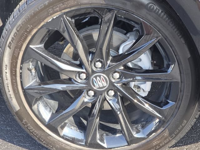 Used 2024 Buick Encore GX Sport Touring w/ Experience Buick Package AWD/4WD image 11