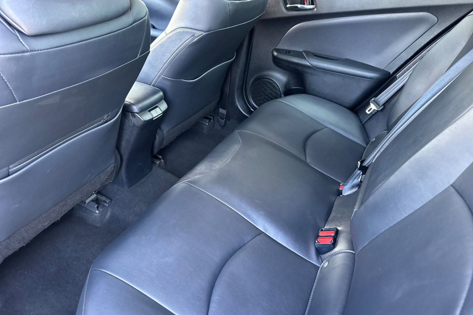 Used 2020 Toyota Prius Prime Limited w/ Carpet Mat Package FWD image 28