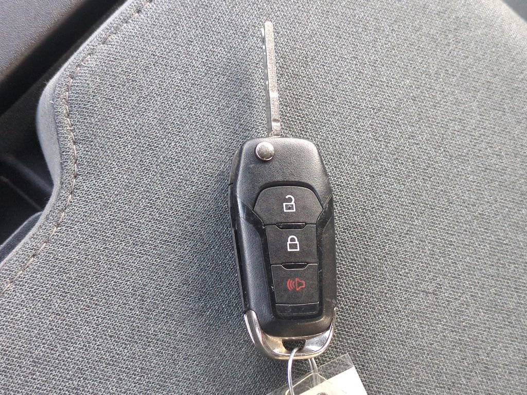 Used 2025 Ford F250 XLT image 24