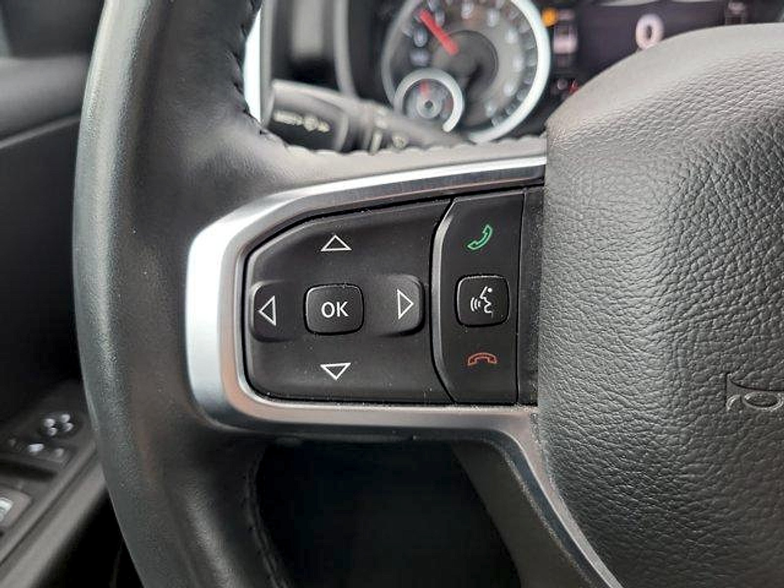 Used 2024 RAM 1500 Big Horn RWD image 24