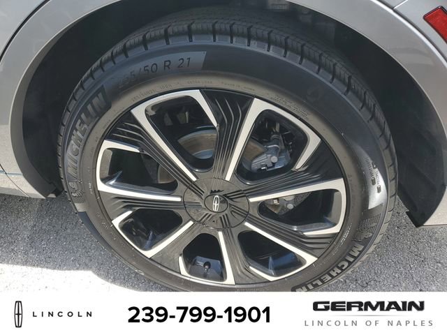 New 2025 Lincoln Nautilus Reserve image 11