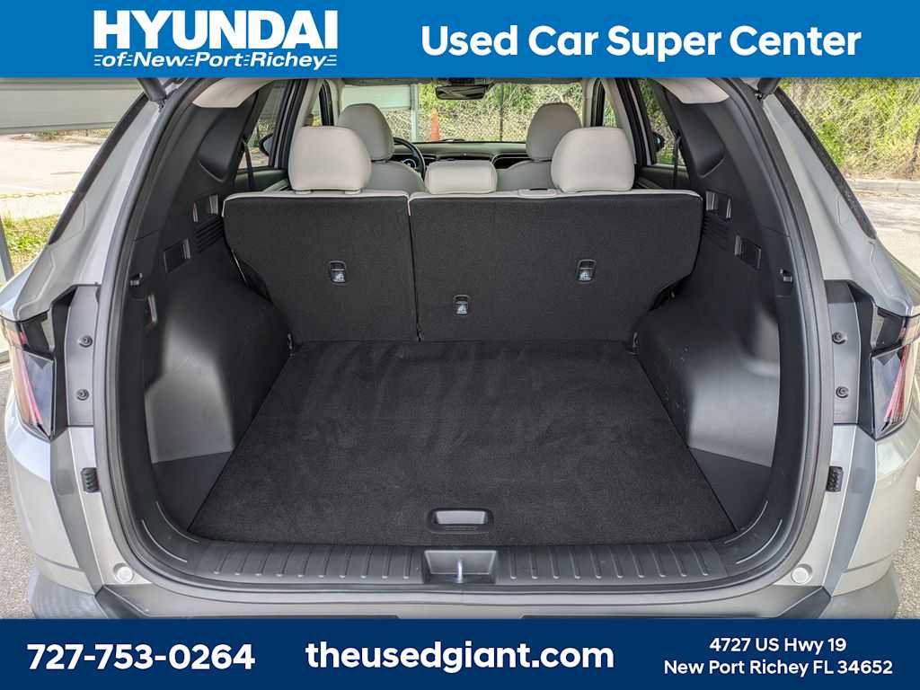 Used 2023 Hyundai Tucson SEL w/ Convenience Package FWD image 12