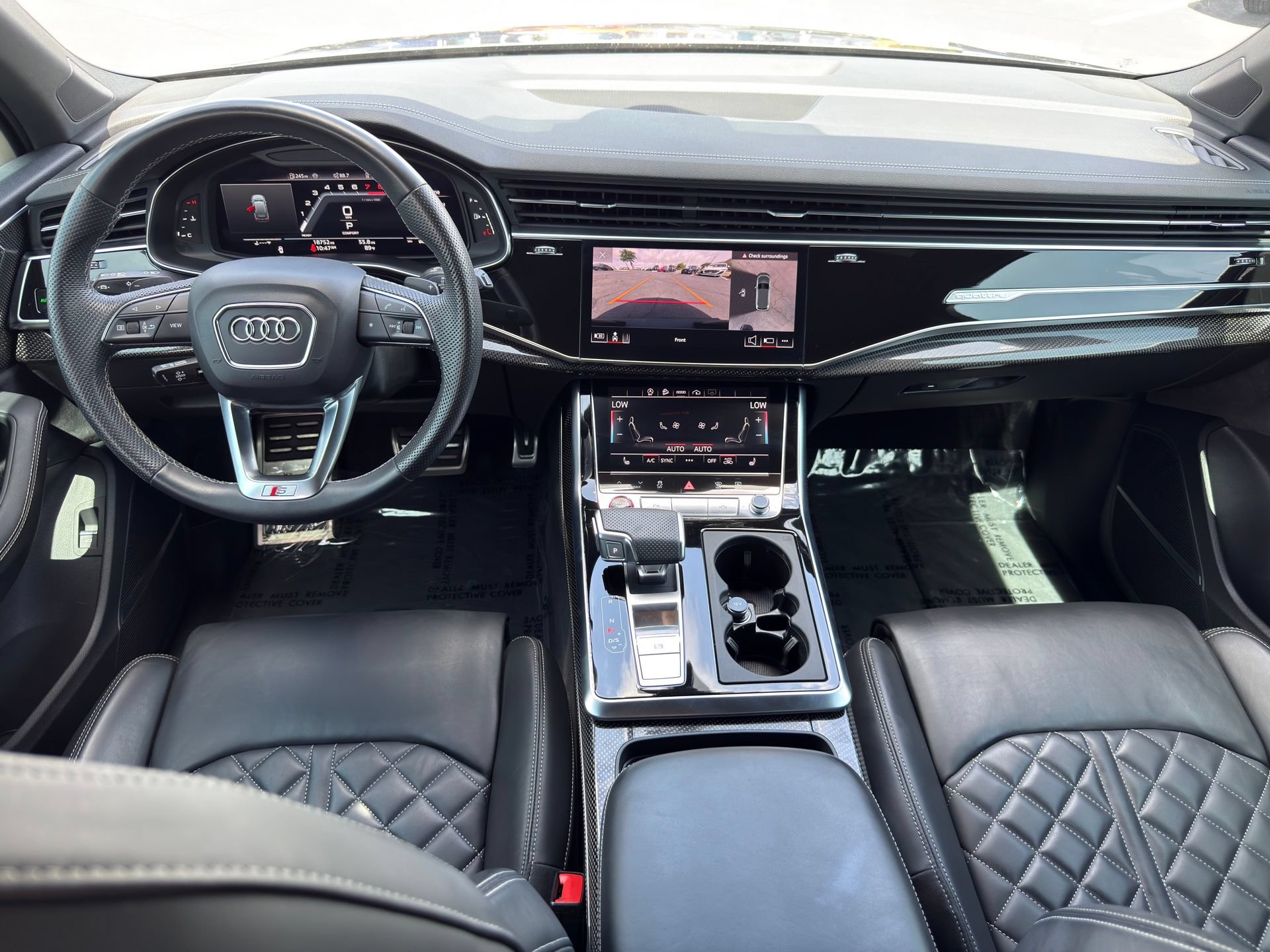 Used 2024 Audi SQ7 Premium Plus w/ Carbon Package AWD/4WD image 31