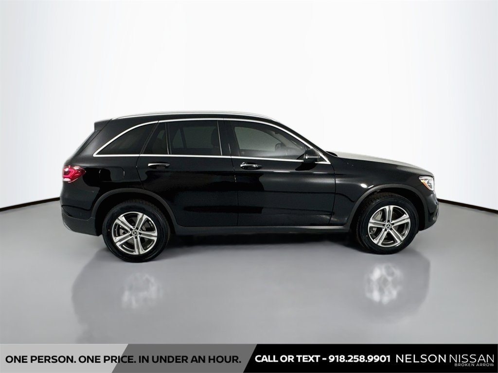 Used 2022 Mercedes-Benz GLC 300 image 4