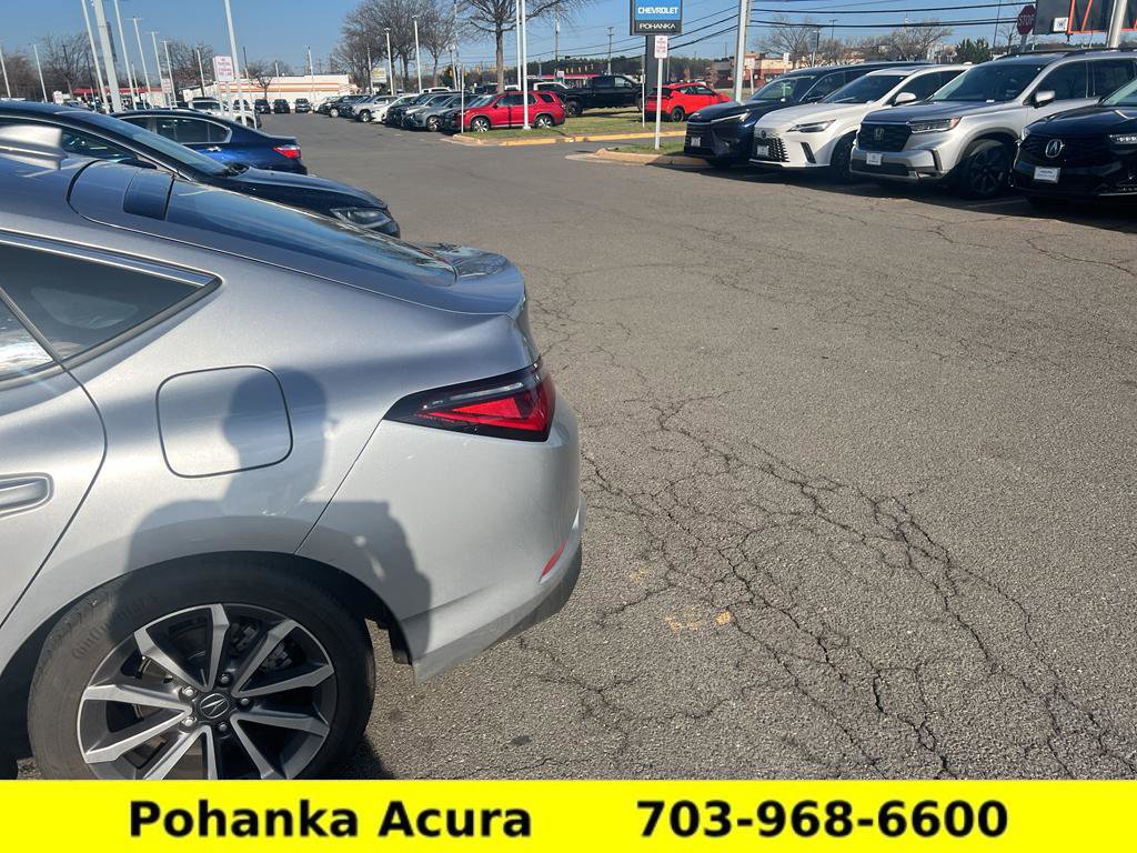 Used 2023 Acura Integra image 4