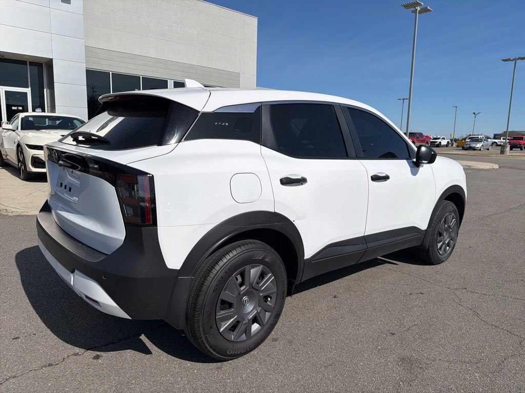 Used 2025 Nissan Kicks S image 6