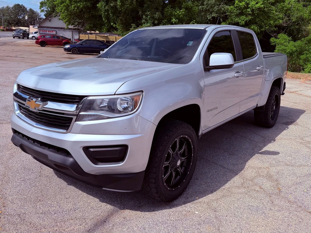 Used 2017 Chevrolet Colorado W/T w/ WT Convenience Package RWD image 2