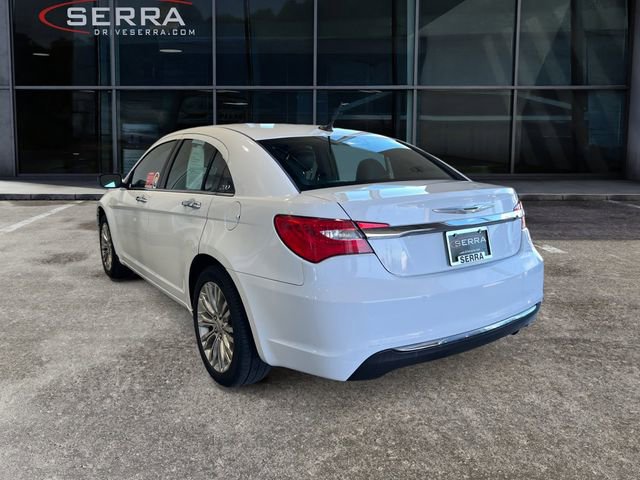 Used 2012 Chrysler 200 Limited image 2