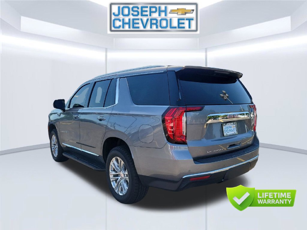 Used 2021 GMC Yukon SLT w/ SLT Premium Package AWD/4WD image 4