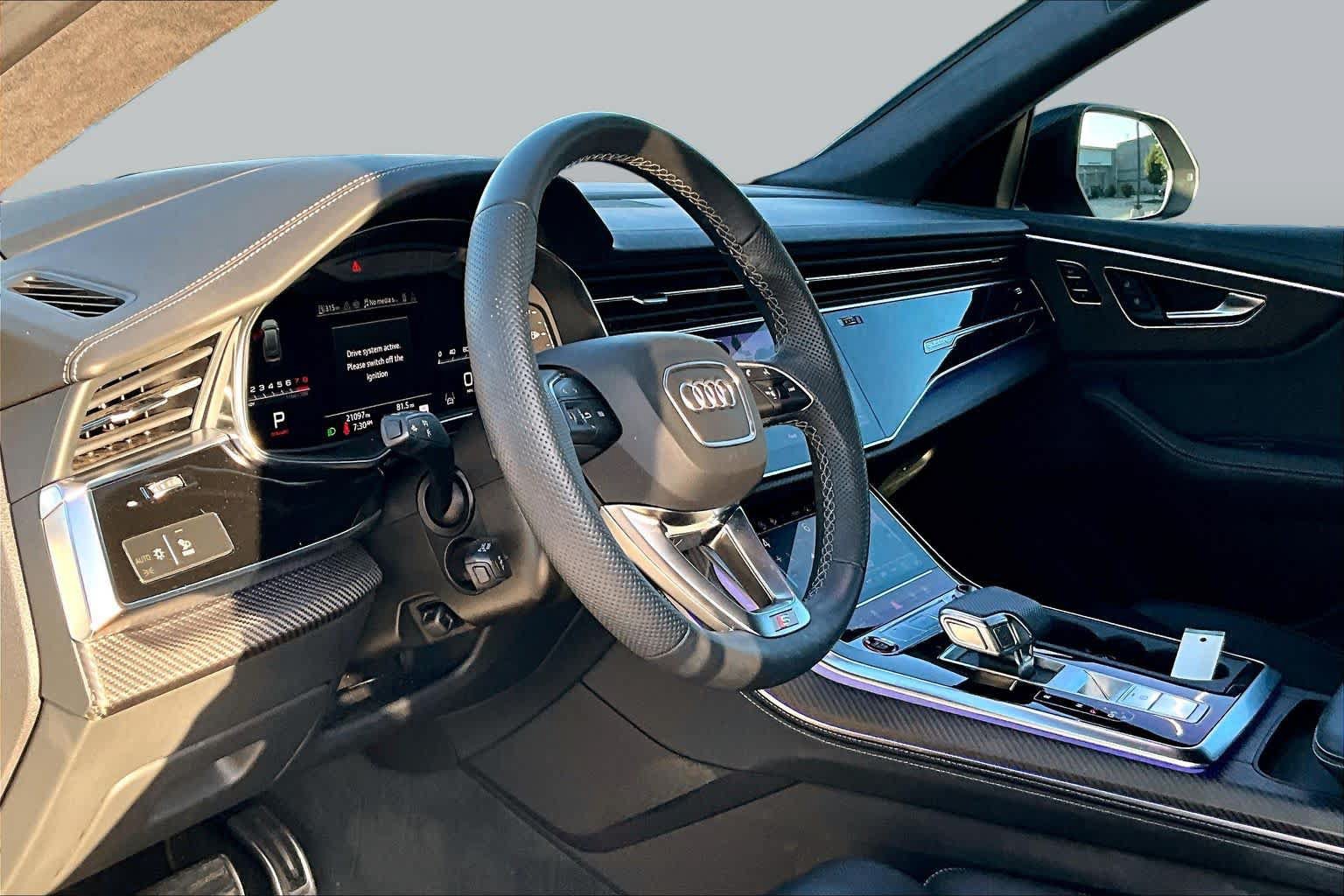 Used 2024 Audi SQ8 Prestige AWD/4WD image 16