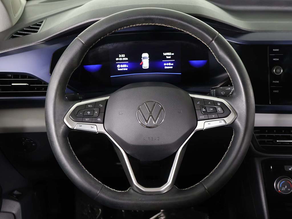Used 2023 Volkswagen Taos SE FWD image 39