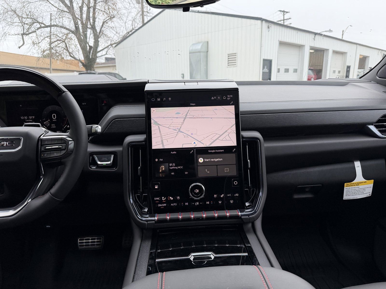 New 2025 GMC Yukon AT4 Ultimate w/ LPO, Floor Liner Package image 15