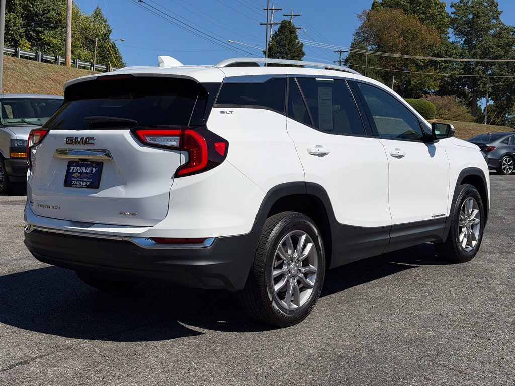 Used 2022 GMC Terrain SLT AWD/4WD image 7