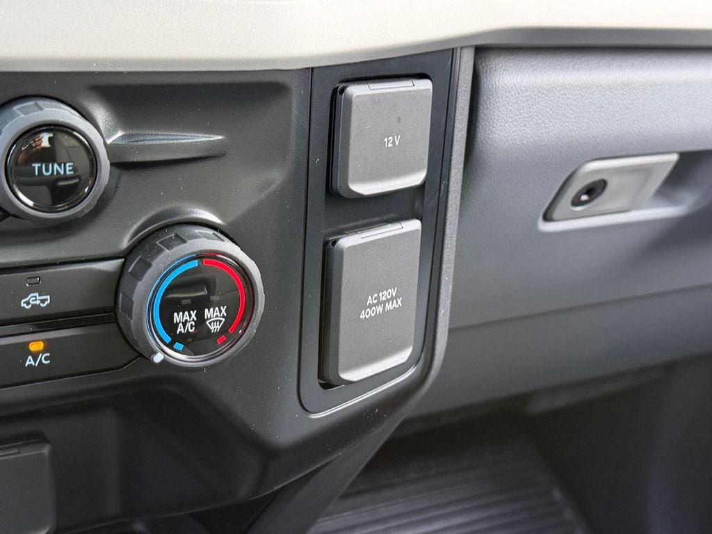 New 2026 Ford F350 XLT AWD/4WD image 23