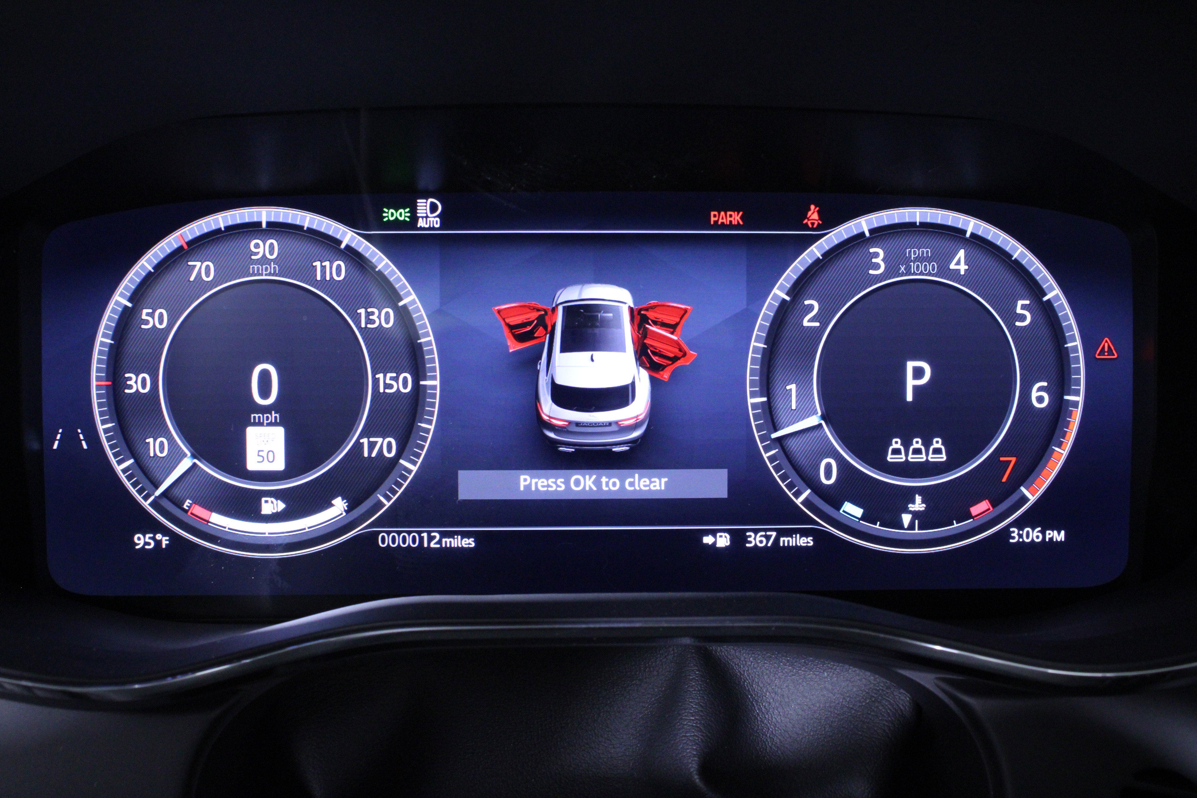 New 2026 Jaguar F-PACE R-Dynamic S image 18