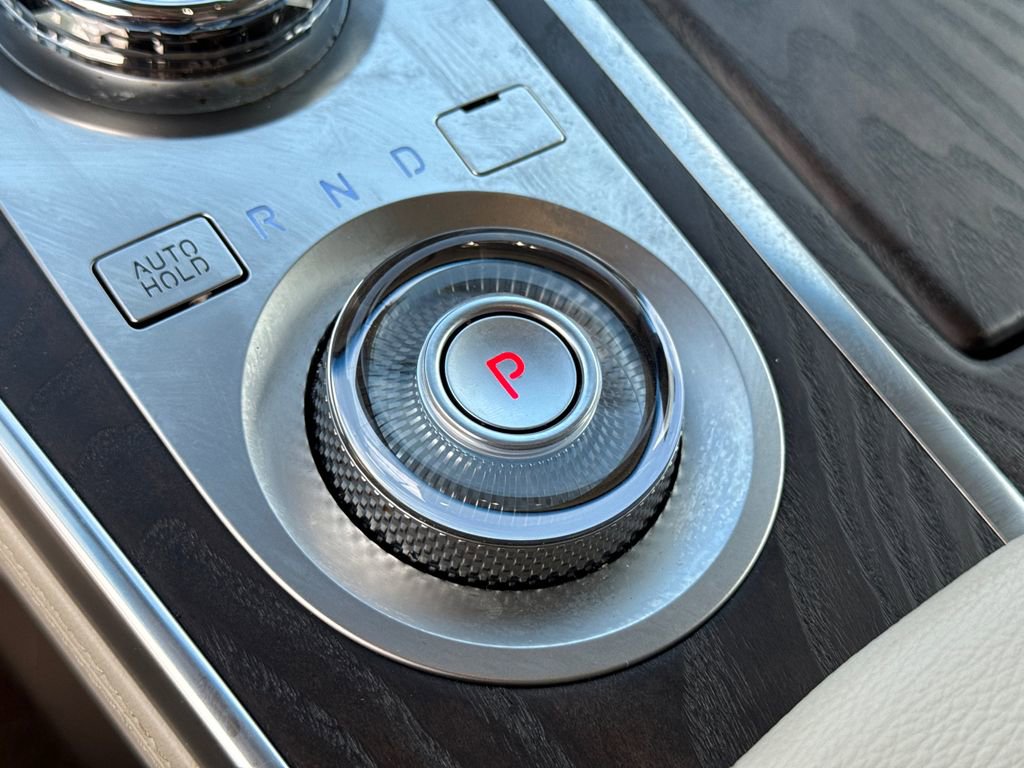 Used 2023 Genesis GV80 3.5T w/ Advanced Package AWD/4WD image 32