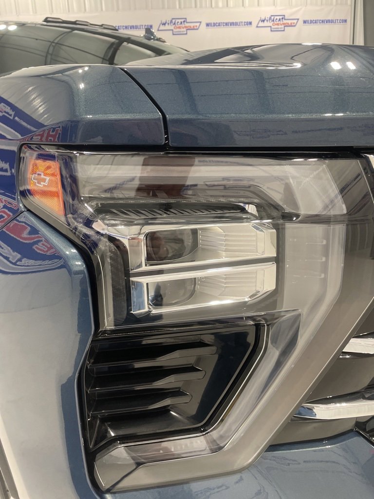 Used 2025 Chevrolet Silverado 2500 LTZ w/ LTZ Plus Package image 54