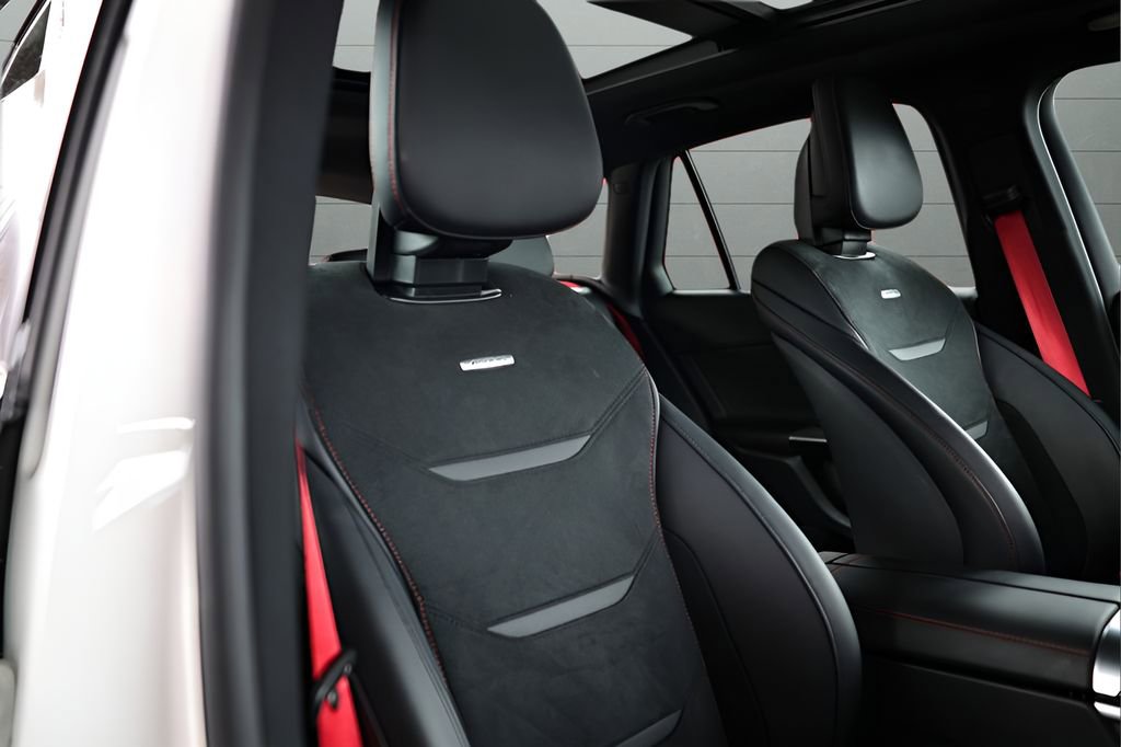 Used 2025 Mercedes-Benz GLC 43 AMG 4MATIC image 65