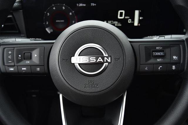 New 2026 Nissan Kicks SV w/ SV Premium Package image 19