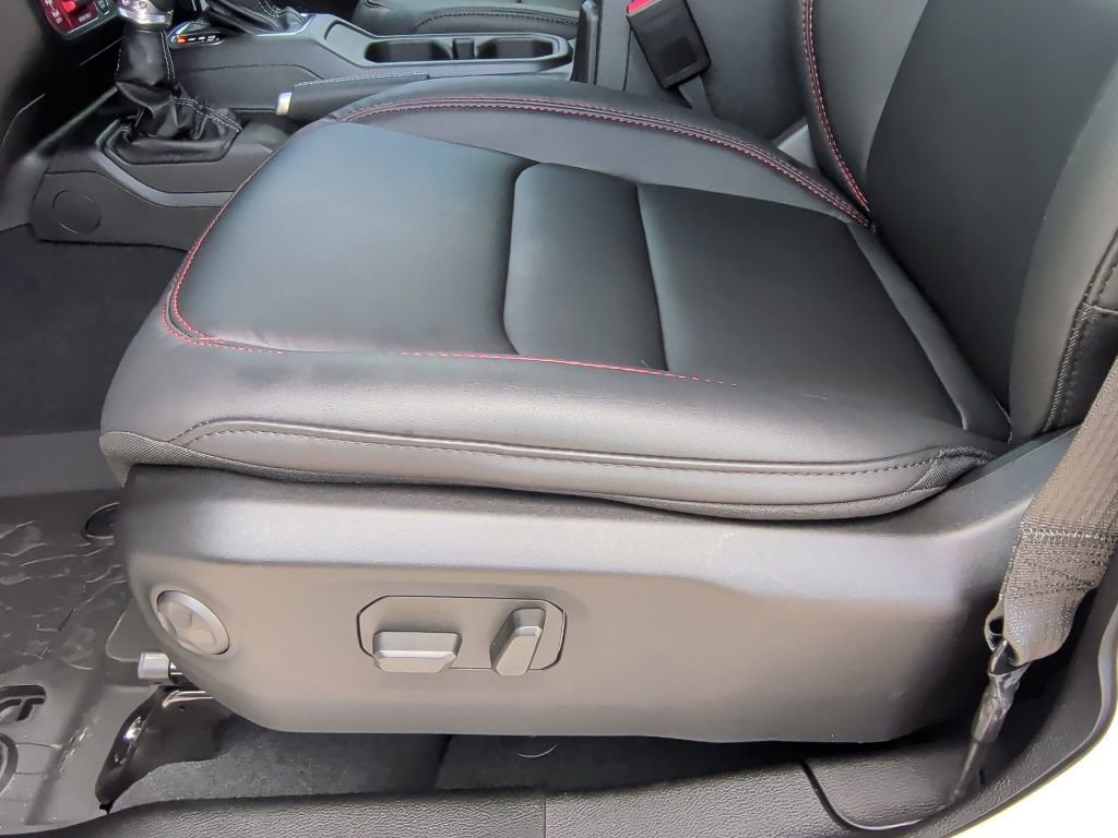 New 2026 Jeep Wrangler Unlimited Rubicon image 13