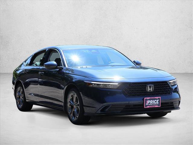 Used 2023 Honda Accord EX-L image 3