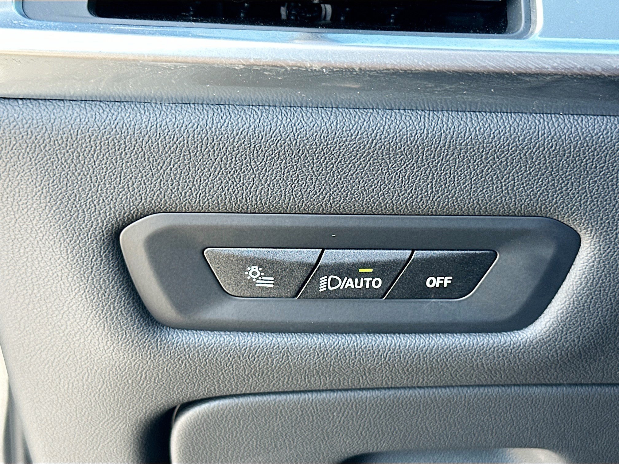 Certified 2025 BMW X5 xDrive50e AWD/4WD image 10