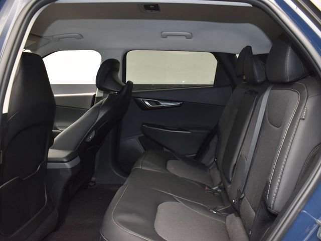 Certified 2025 Kia EV6 Light w/ Light LR Technology Package image 10