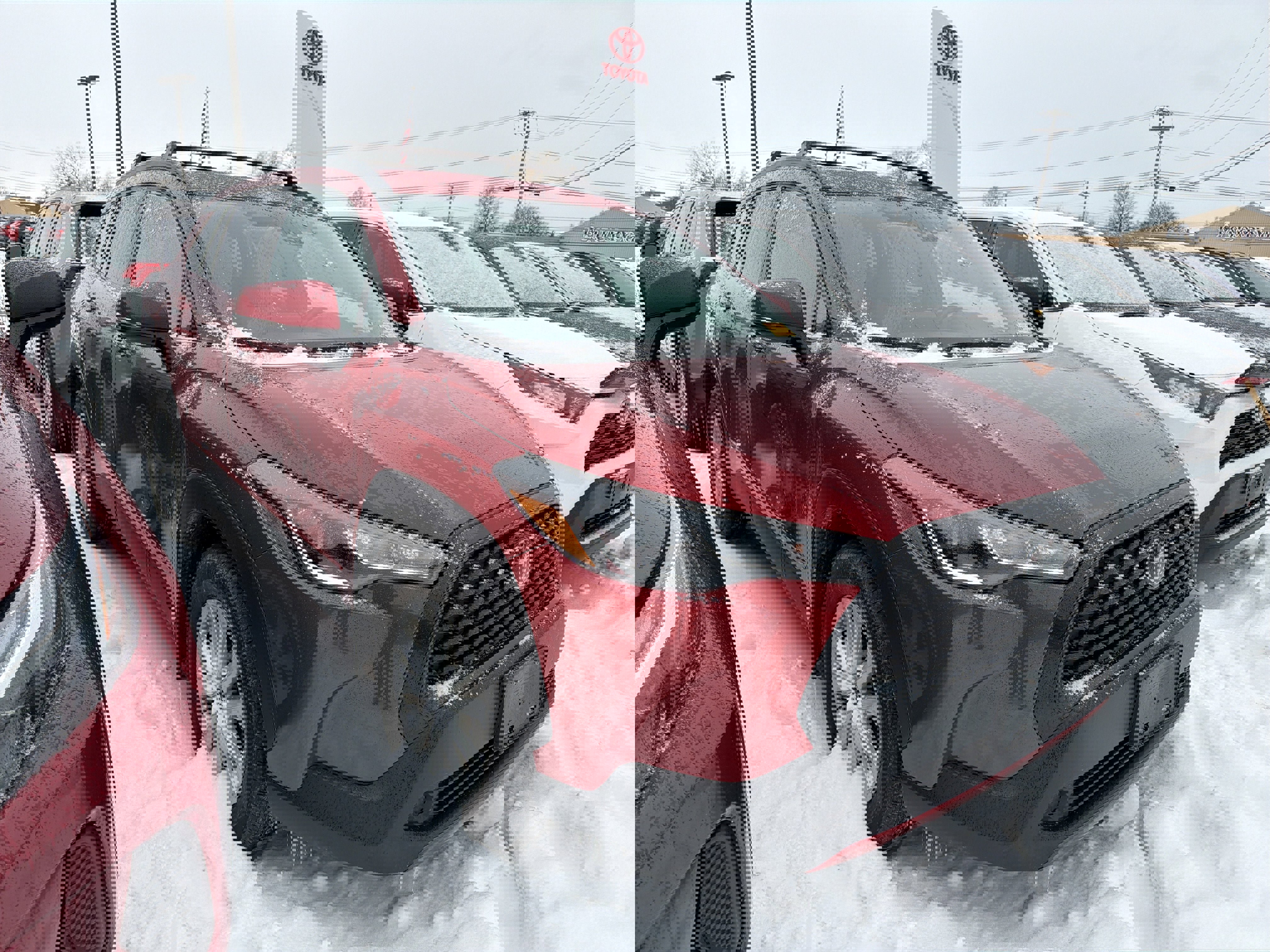 Used 2022 Toyota Corolla Cross LE w/ Black Badges Package (TMS) image 2