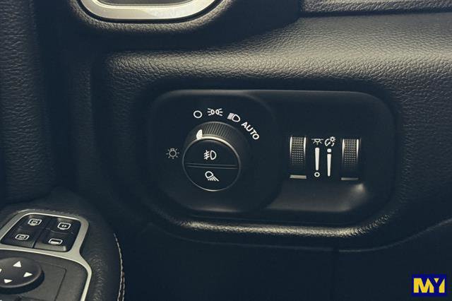 Used 2024 RAM 2500 Laramie w/ Safety Group image 32