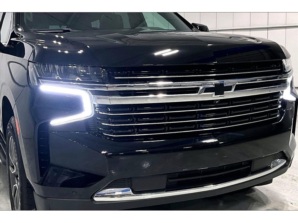 Used 2024 Chevrolet Tahoe LT w/ Luxury Package image 32