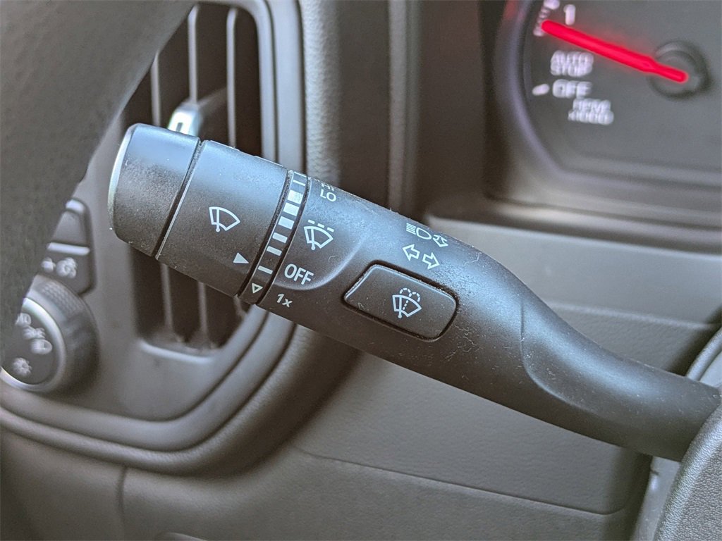 Used 2021 Chevrolet Silverado 1500 Custom image 26