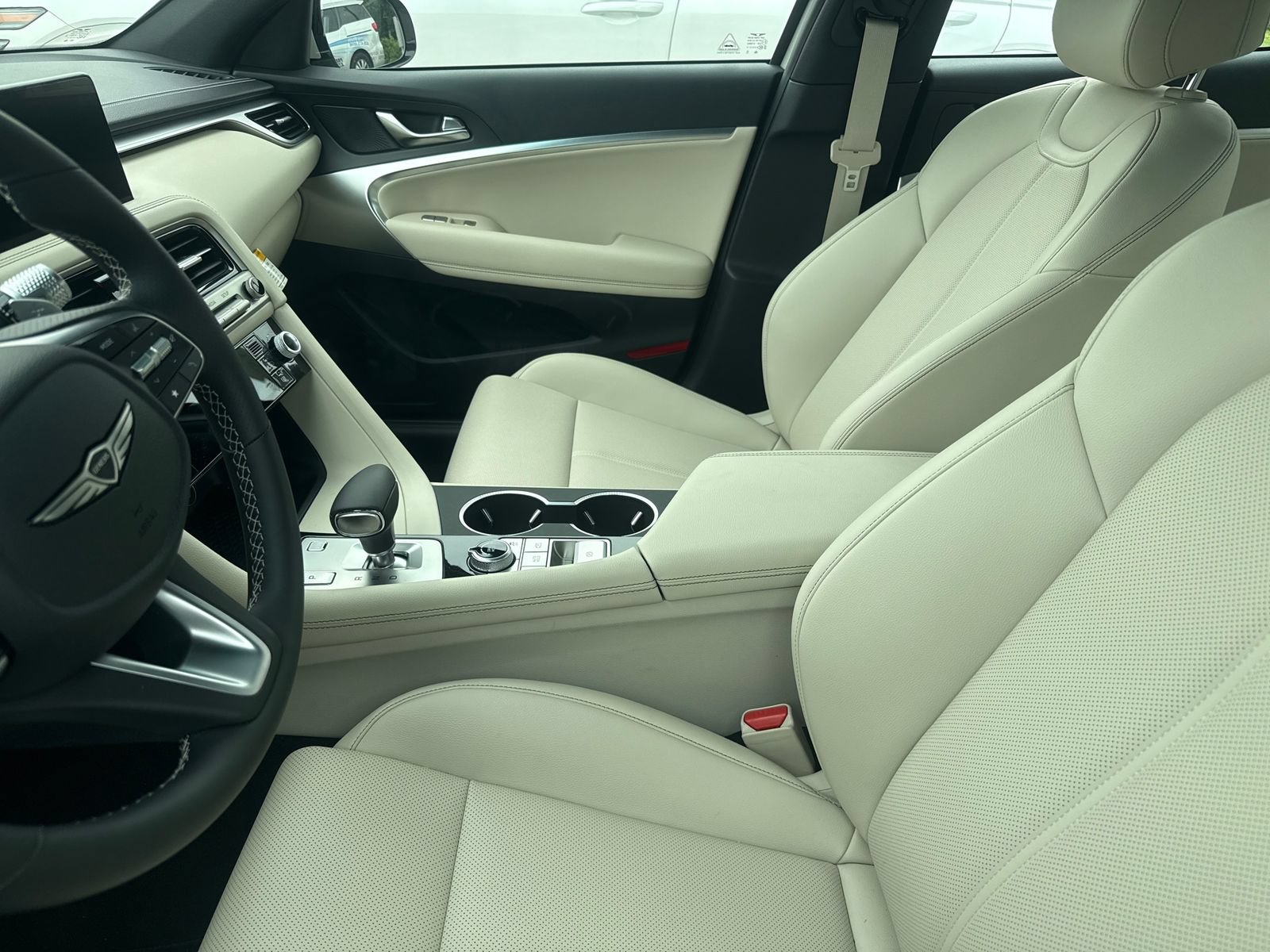Used 2026 Genesis G70 2.5T AWD/4WD image 14