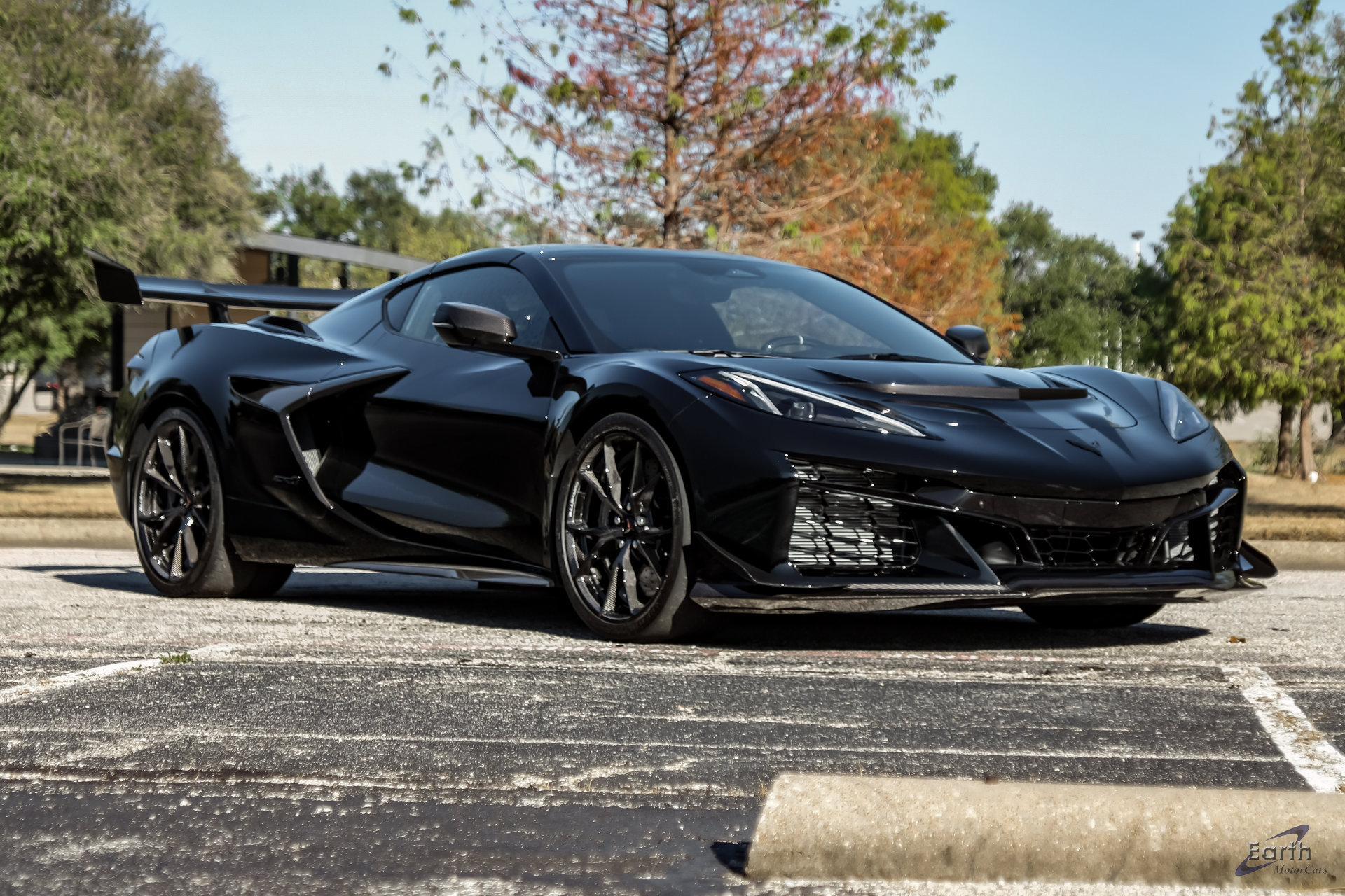 Used 2025 Chevrolet Corvette ZR1 w/ ZR1 Carbon Fiber Aero Package RWD image 37