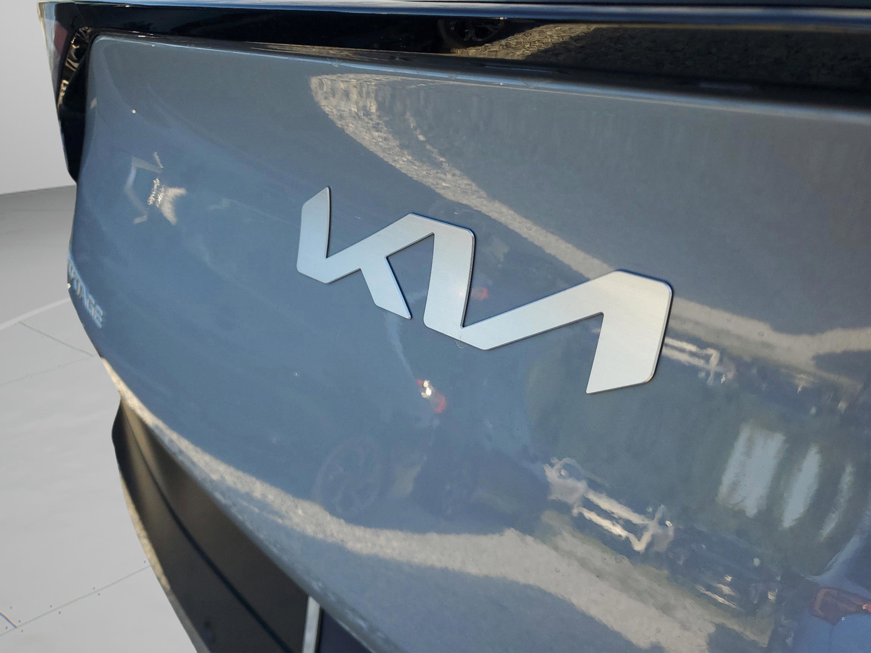 New 2026 Kia Sportage S image 13