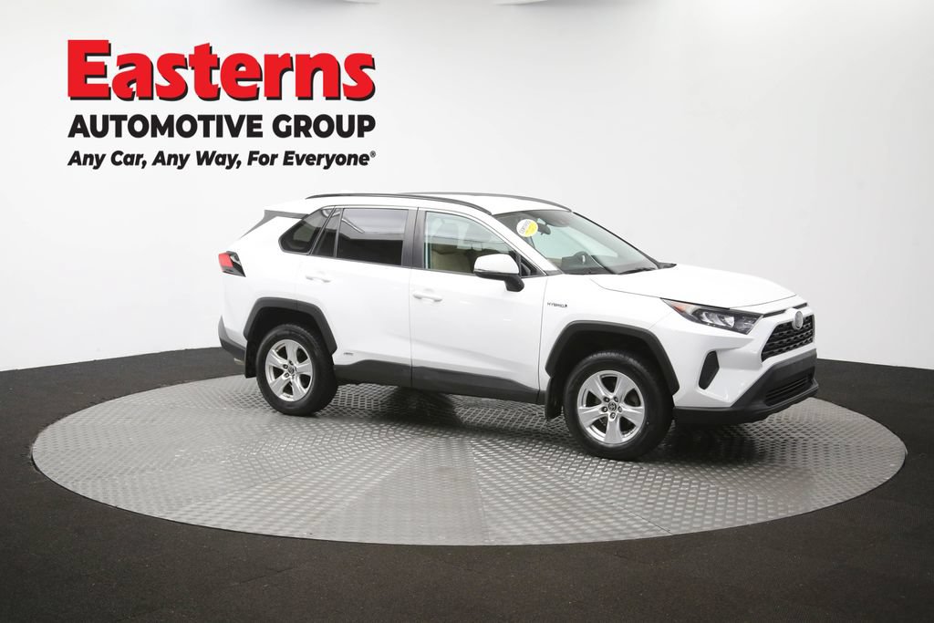 Used 2021 Toyota RAV4 LE w/ Carpet Mat Package (TMS) AWD/4WD image 49