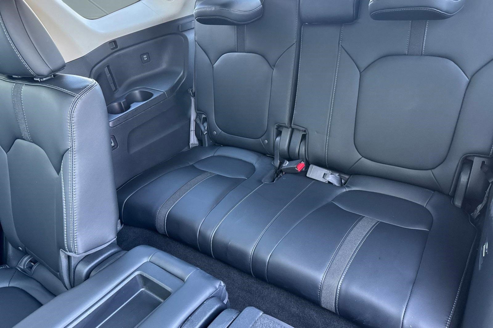 Certified 2025 Honda Pilot Touring image 34