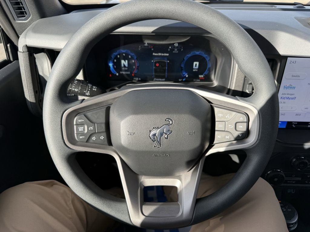 New 2025 Ford Bronco 2-Door image 10