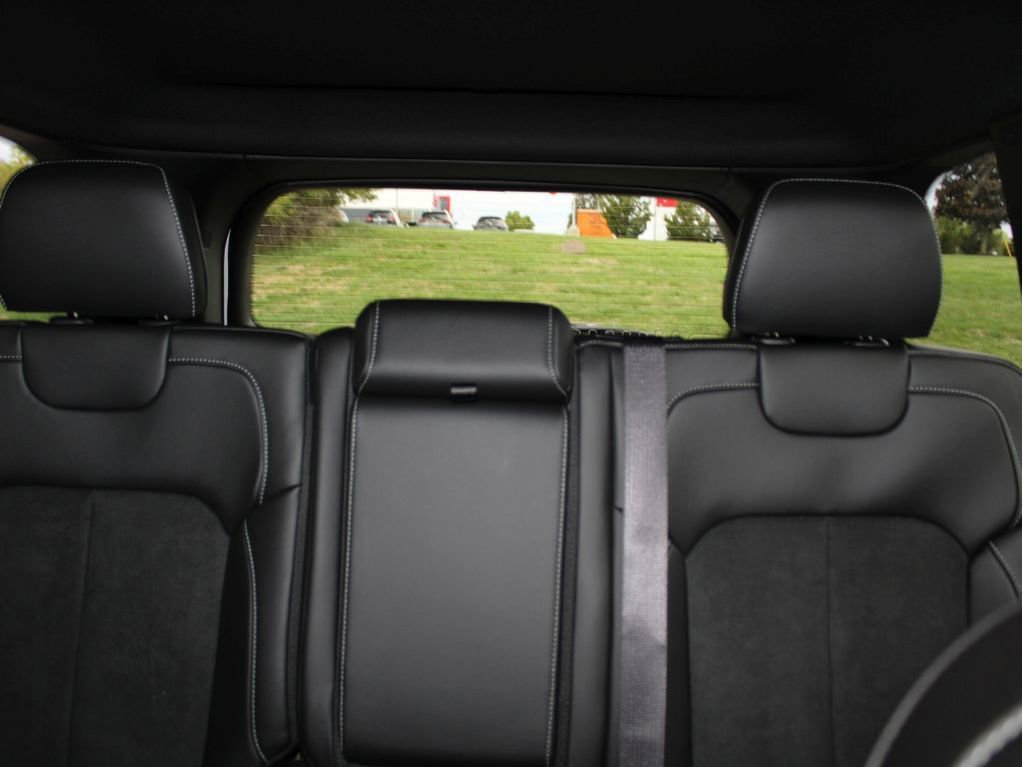 New 2025 Jeep Grand Cherokee Altitude image 22