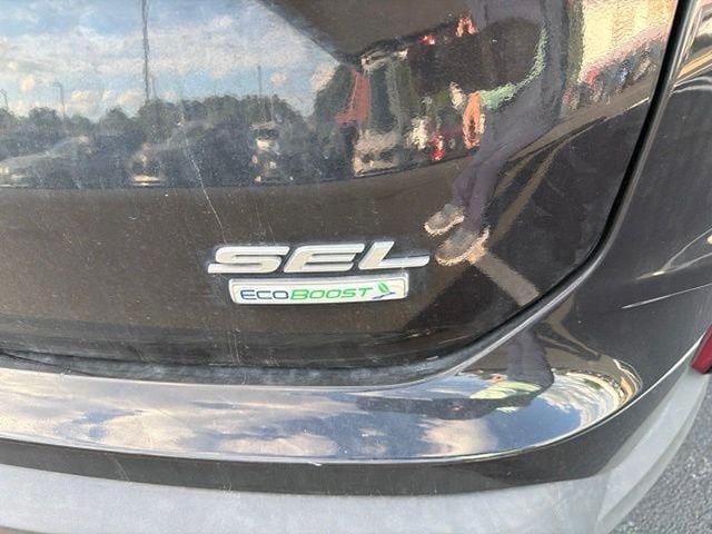 Used 2019 Ford Edge SEL w/ Equipment Group 201A FWD image 15