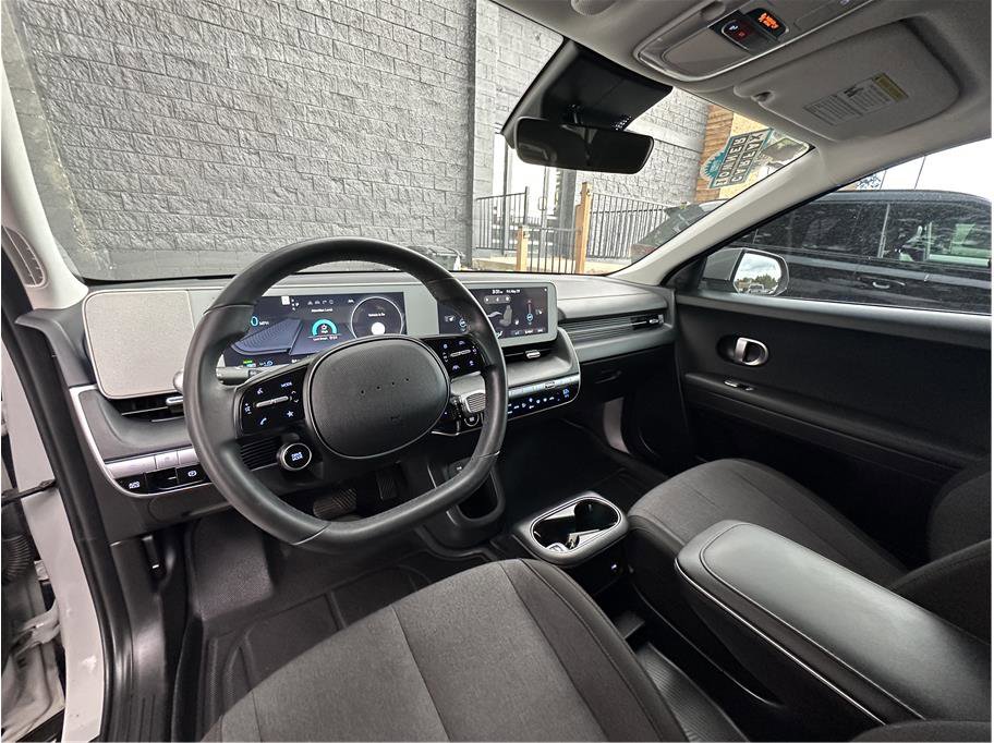 Used 2024 Hyundai Ioniq 5 SE AWD/4WD image 2