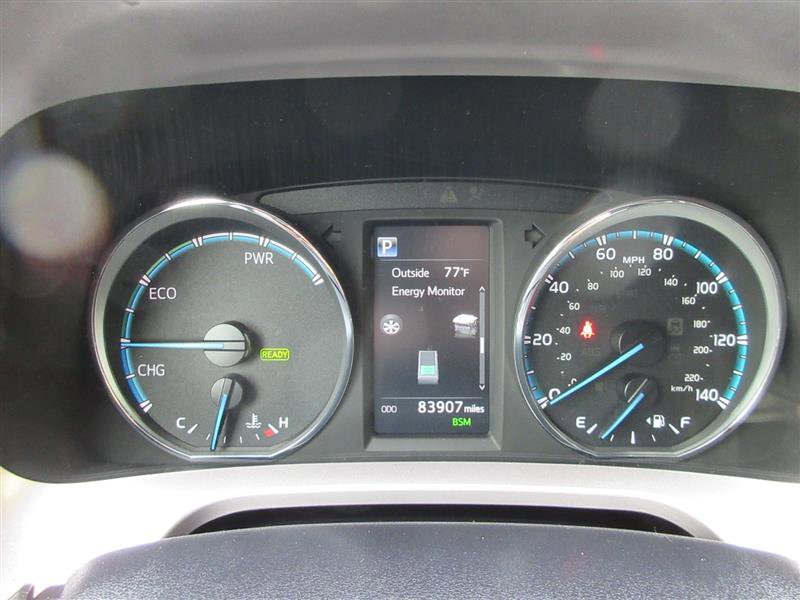 Used 2018 Toyota RAV4 Limited w/ Advanced Technology Package AWD/4WD image 16