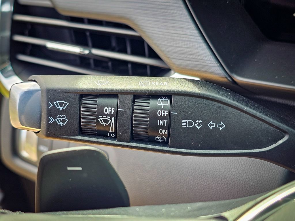 New 2026 GMC Acadia Elevation image 20