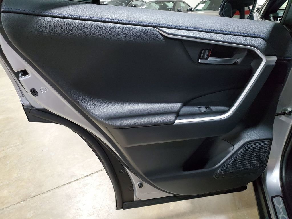 Used 2022 Toyota RAV4 XSE AWD/4WD image 23