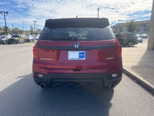 Used 2023 Honda Passport EX-L image 4