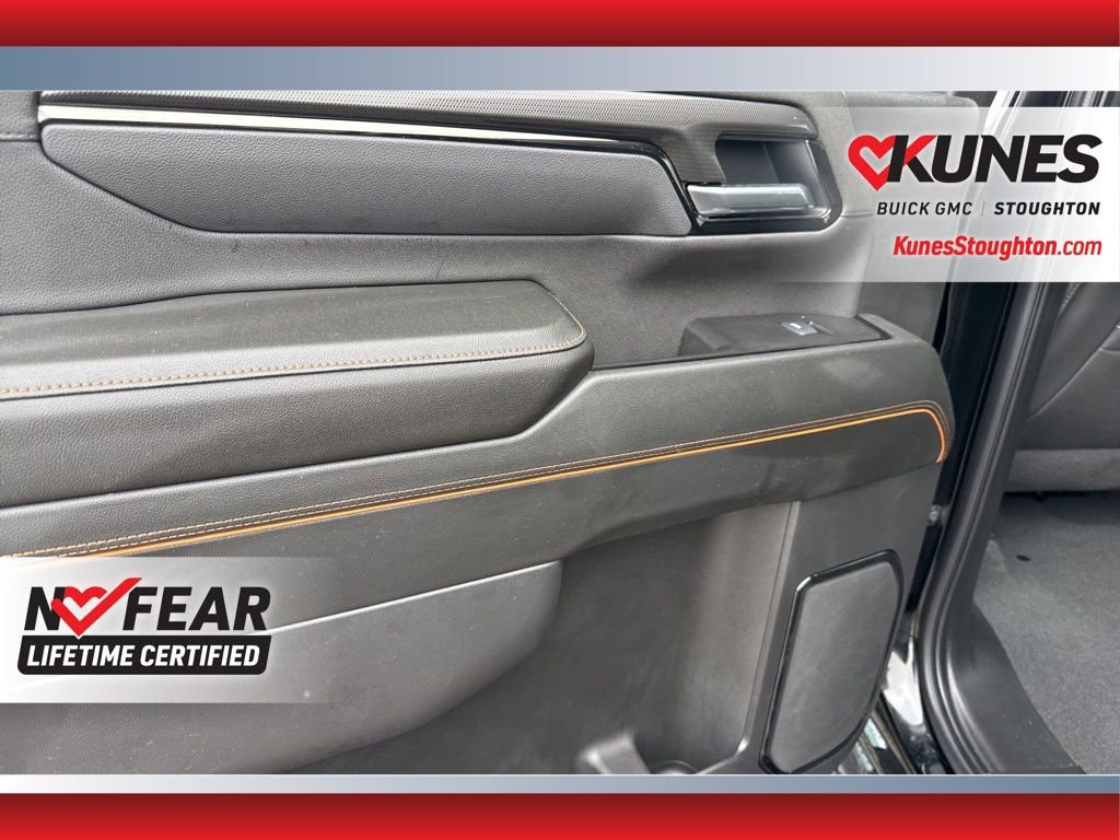 Used 2025 GMC Sierra 2500 AT4 AWD/4WD image 39